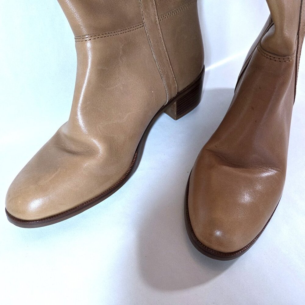 Source Unknown Two-Tone Tan and Beige Knee-High Heeled Boots - Picture 3 of 7
